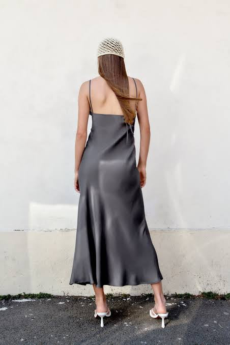 - FOR SALE - Zara Strappy Lace midi size 8 (4-8) Midi Dress Rents with Maggie