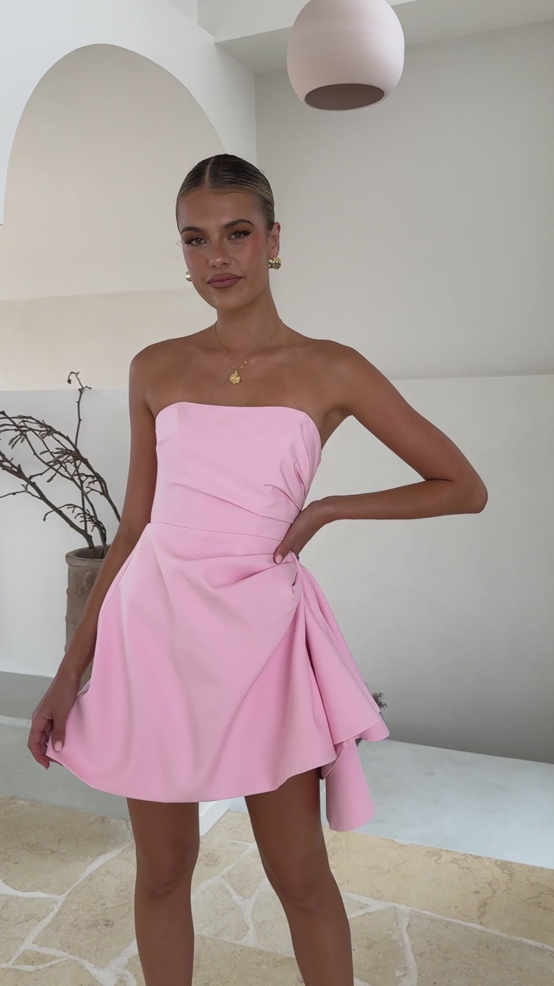 Hanae Mini Dress | Christchurch Dress Hire | NZ Wide  Rents with Maggie
